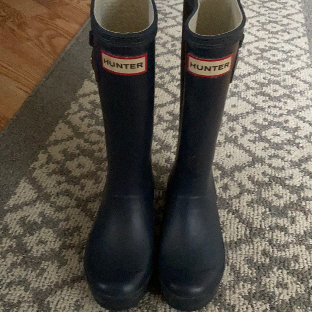 Hunter Navy blue rain boots size 2 kids